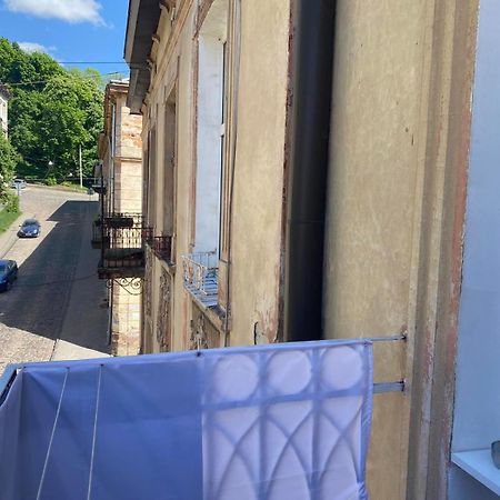 Центр 2 Кім Вул Ужгородська Безкоштовна Парковка Не Далеко Від Ж Д Вокзалу Звітні Документи Lviv Dış mekan fotoğraf
